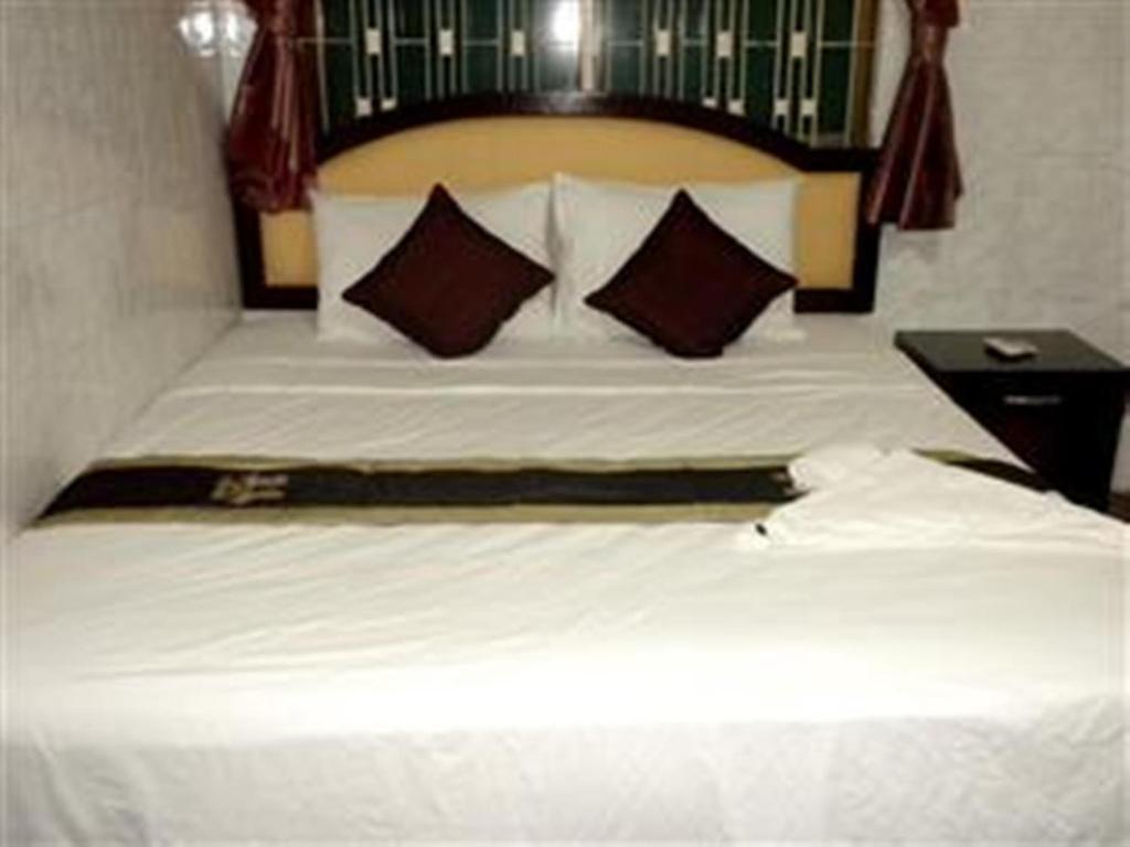 Golden Boat Guesthouse Phnom Penh Quarto foto