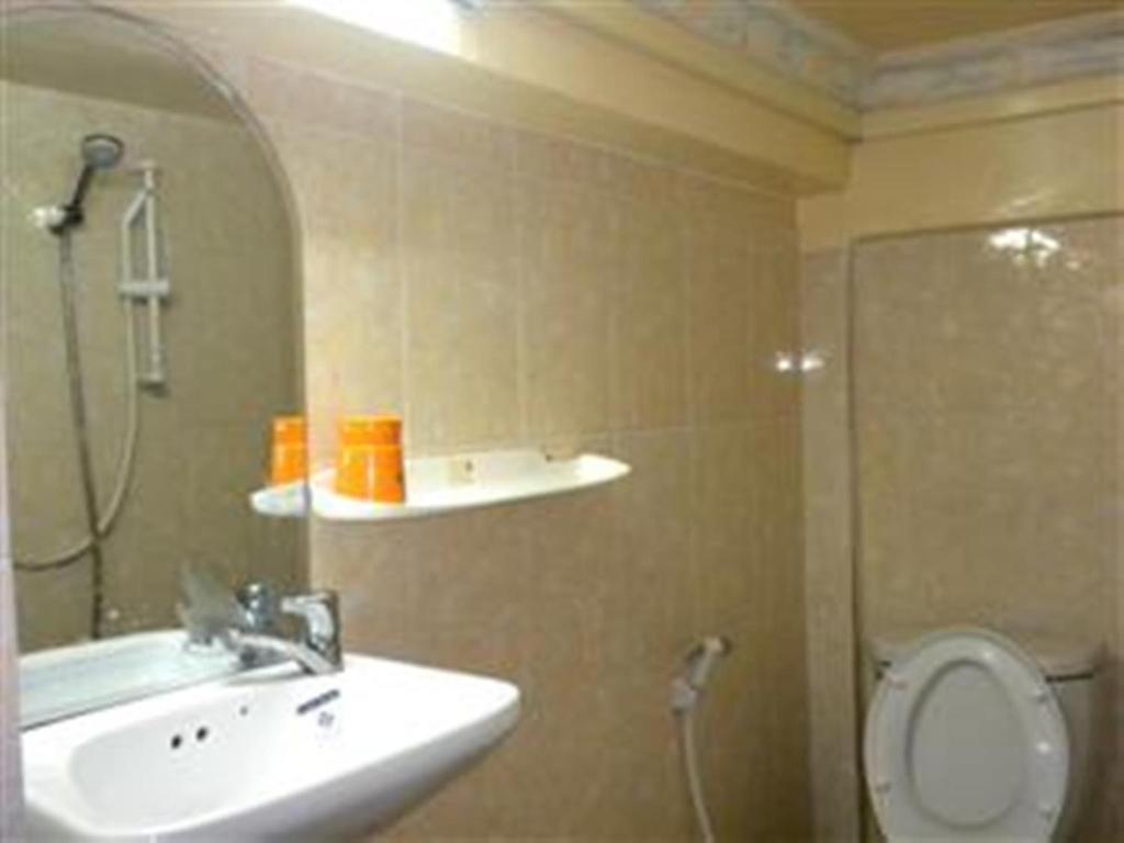 Golden Boat Guesthouse Phnom Penh Quarto foto